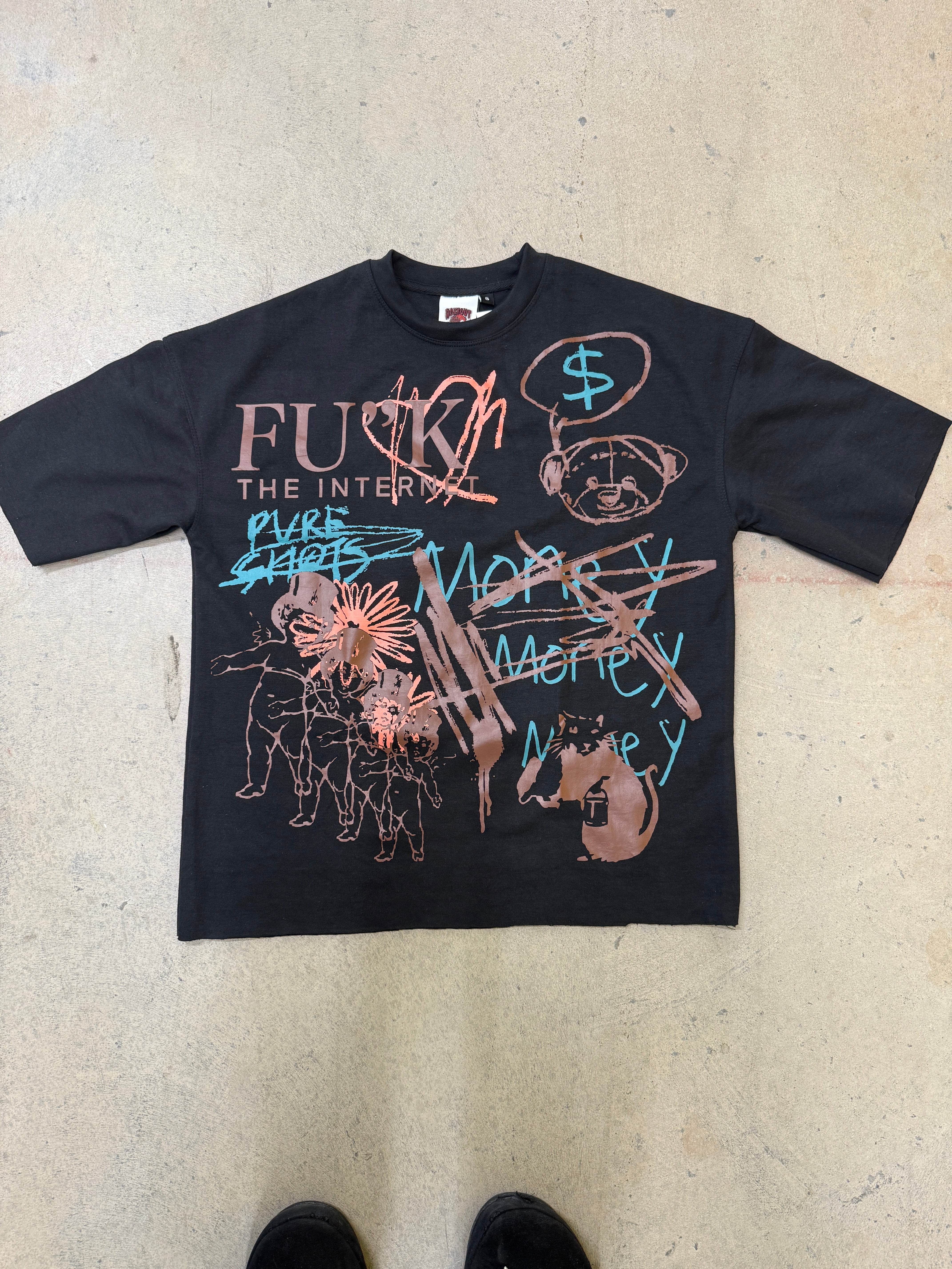 Opportunist Tee Black